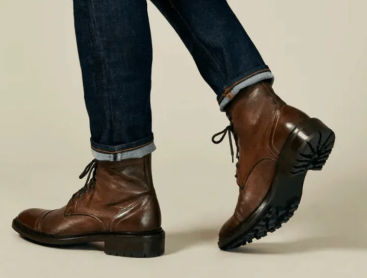 man wearing m.gemi boots